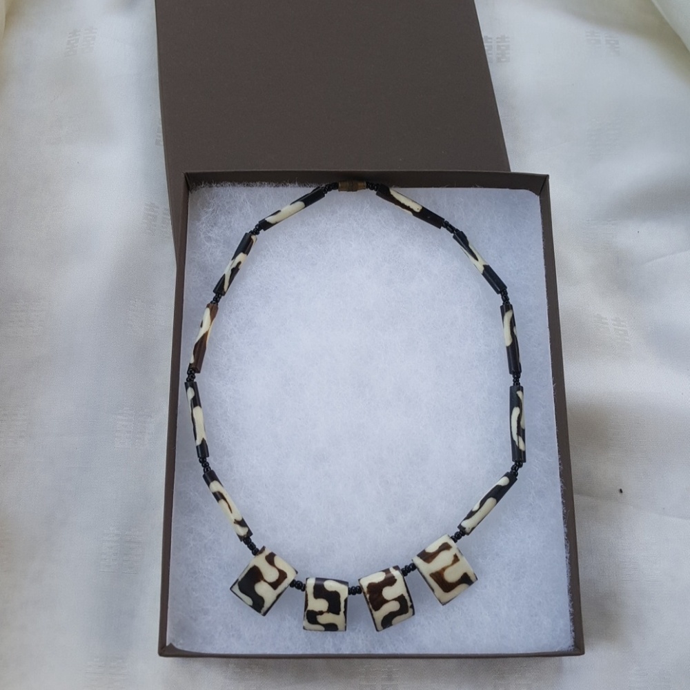 Hawaiian unique necklace/choker